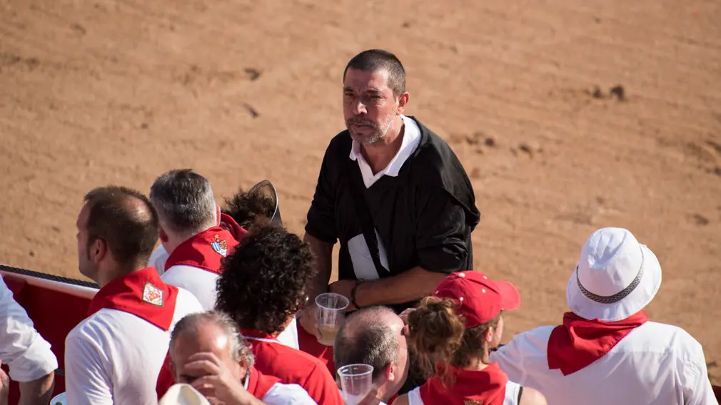 Primera corrida de Sanfermines con toros de Miura para Rafaelillo, Rubén Pinar y Pepe Moral. MIGUEL SANTIAGO25