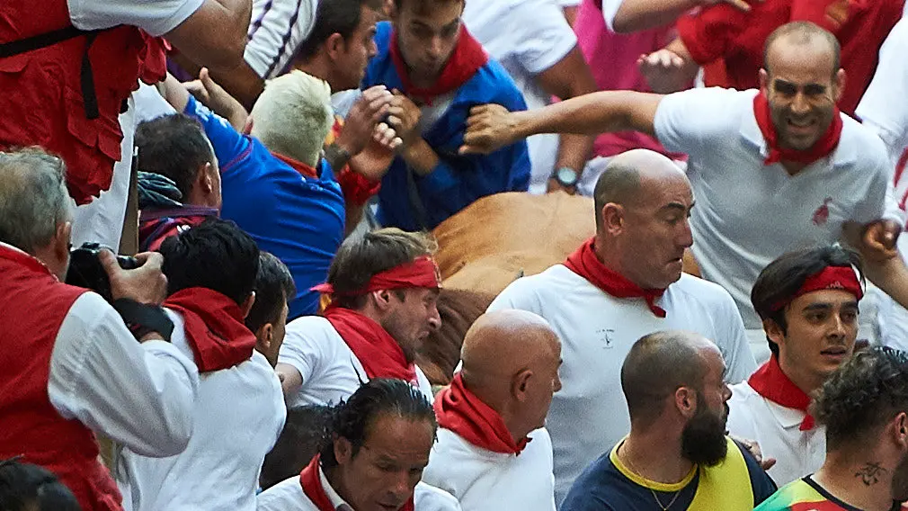 Corneado en el octavo encierro de lass fiestas de sanfermin 2019. MIGUEL OSÉS