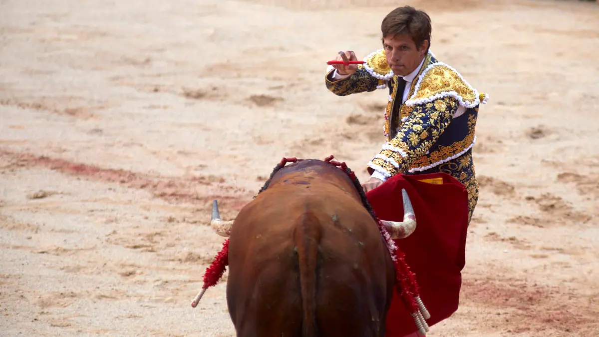 Primera corrida de la Feria del Toro de San Fermín 2022 con toros de Núñez del Cuvillo para Morante de la Puebla, El Juli y Roca Rey y un toro de El Capea para Hermoso de Mendoza en la celebración del centenario del coso pamplonés. IÑIGO ALZUGARAY