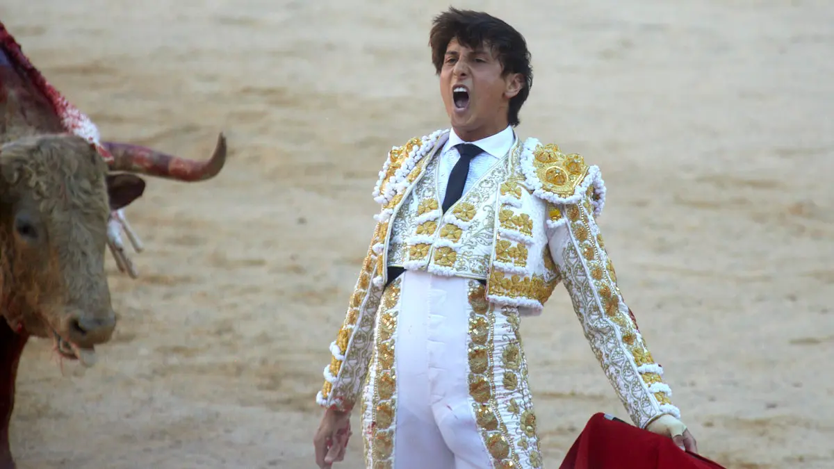 Primera corrida de la Feria del Toro de San Fermín 2022 con toros de Núñez del Cuvillo para Morante de la Puebla, El Juli y Roca Rey y un toro de El Capea para Hermoso de Mendoza en la celebración del centenario del coso pamplonés. IÑIGO ALZUGARAY