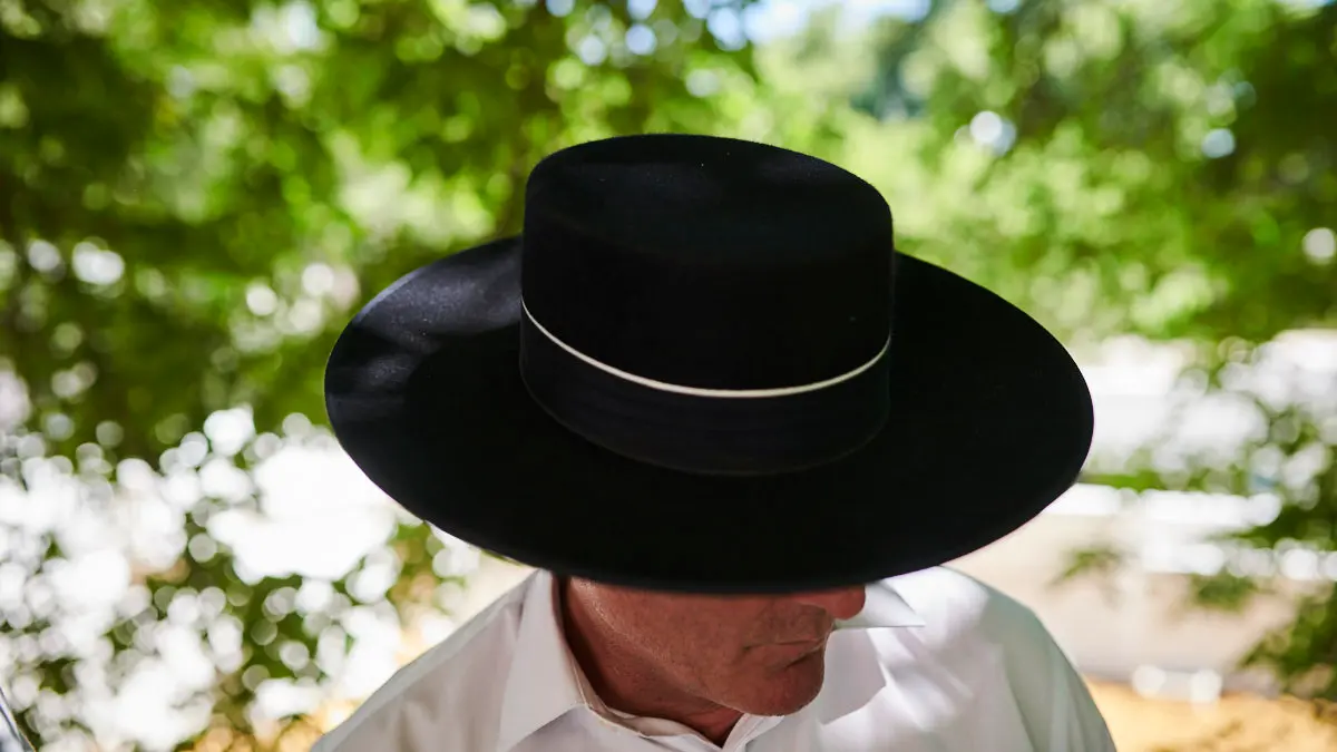 Ángel Pérez Trinidad, mayoral de la ganadería, durante el apartado de Jandilla el 12 de julio en San Fermín 2022. PABLO LASAOSA